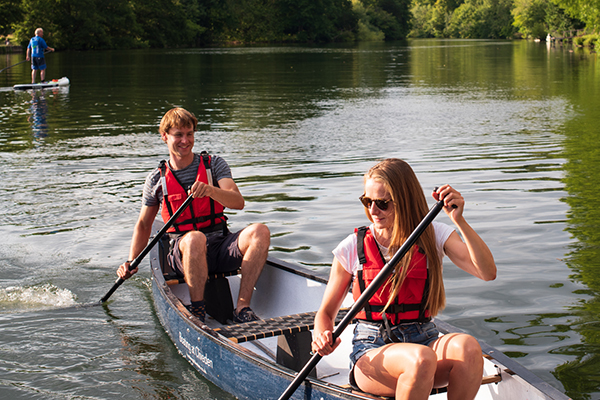 Canadian Canoe hire on the River Thames.