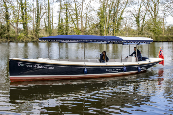 Skippered Cruises with commentary aboard our electric Frolic 31 boat.